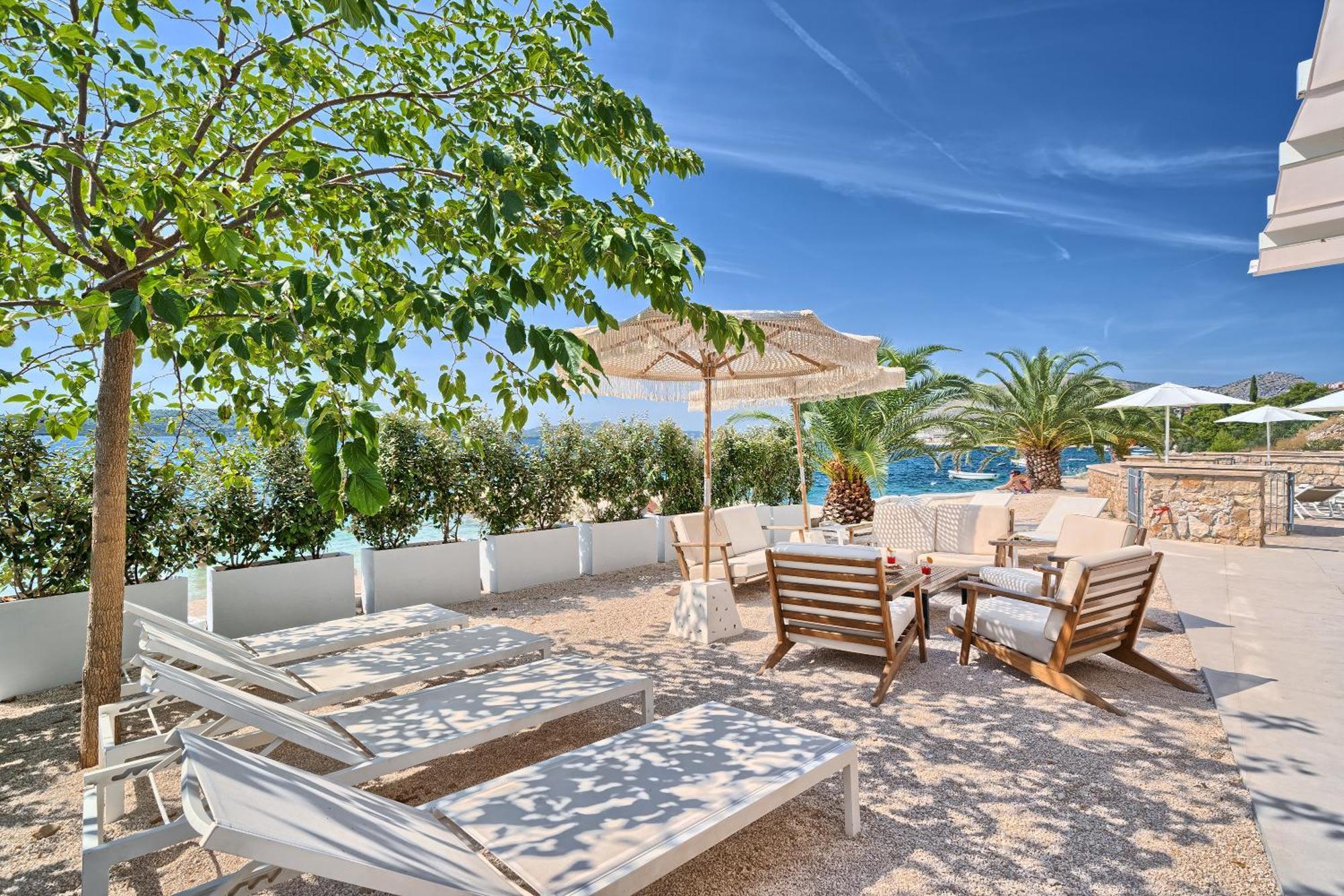 Livingstone Beach House Trogir Extérieur photo